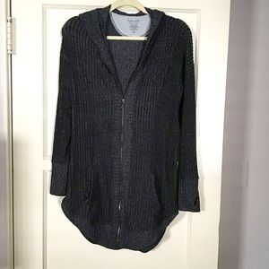 Splendid long zipped hooded cardigan with pockets